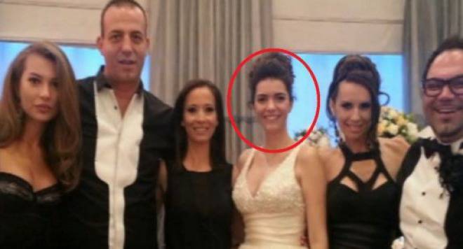 Снимка от сватба на Ива Софиянска, булката е бременна