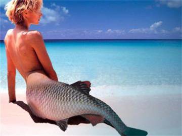 Наистина шокиращо! Вижте истински русалки! (видео)