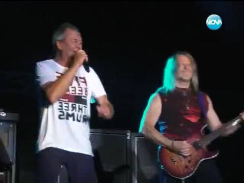 Дийп Пърпъл разтърсиха Каварна с рок концерта