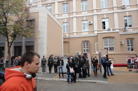 206 кандидат-студенти на изпит по математика в ПУ