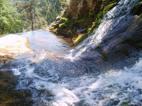 Екопътека ‘Каньонът на водопадите’