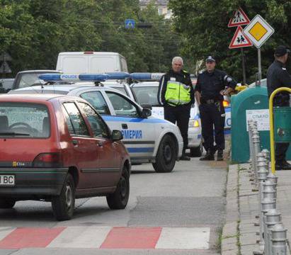 Кола помете дете във Варна