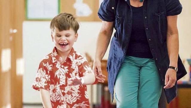 Сляпо дете „вижда“ с ушите си