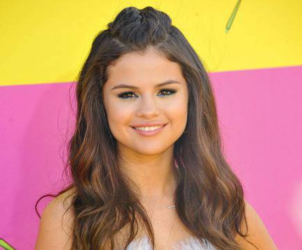 Селена Гомез издаде името на бебето!