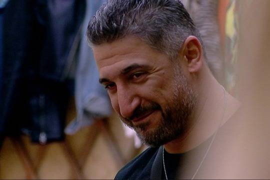 Кирил Ефремов е Къртицата, победителят е Любо