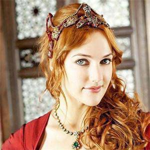 Нова Хюрем във “Великолепния век” 1 30961