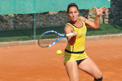 Елица Костова се класира за четвъртфиналите