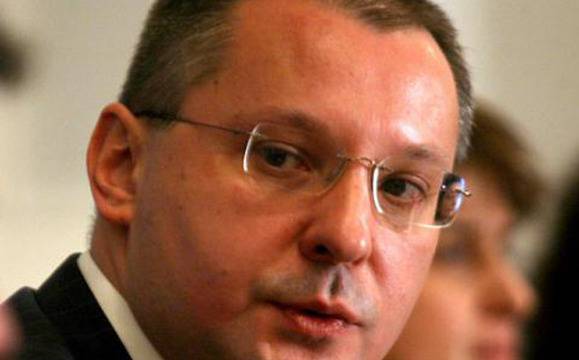 Станишев: Ситуацията е експлозивна като в тенджера под налягане