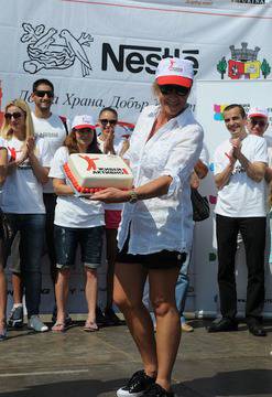 Хиляди столичани изпълниха центъра на София в осмото издание на „ЖИВЕЙ АКТИВНО!“