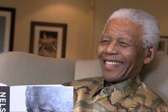 Нелсън Мандела на командно дишане