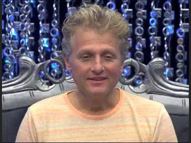 Къци Вапцаров се връща на екран