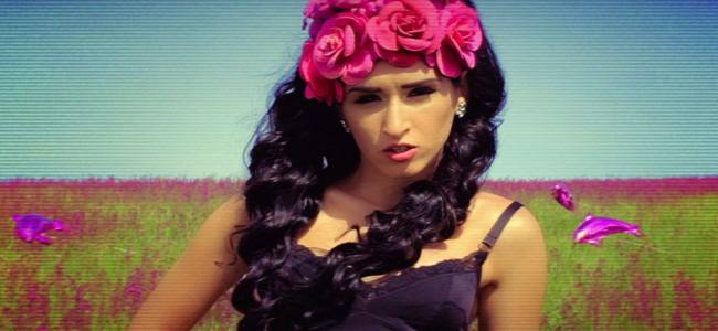 Сантра представи видеото към летния си хит “Късно за романтика”