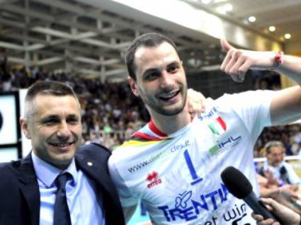 Матей Казийски и Радо Стойчев напуснаха Тренто и преминаха в Халкбанк!