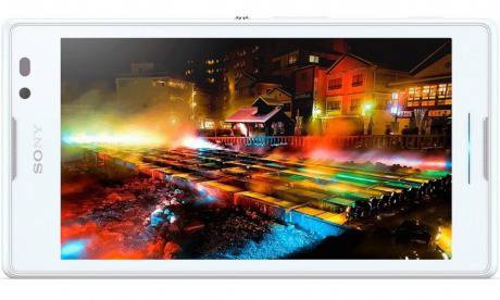 Sony Xperia C излиза на световния пазар