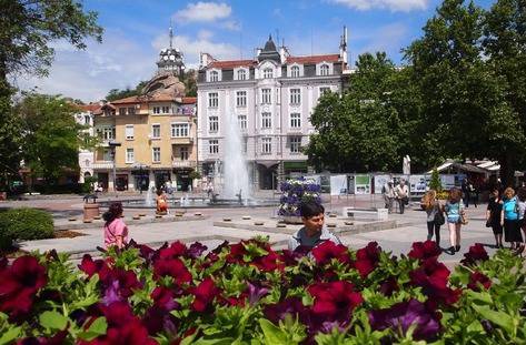 Добро утро, Пловдив! Чакаме двама министри и топ красавица