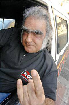 Буги Барабата тълкува реклами