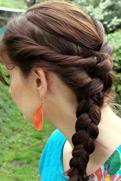 Как да си направим: Интересна плитка видяна 2062 коментари 0