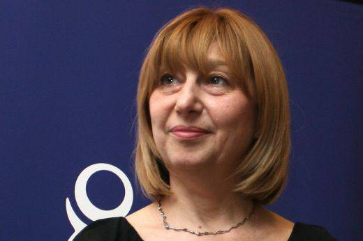 Анелия Клисарова: Спираме парите за „Научни изследвания“