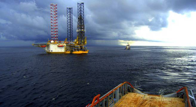 Изчезнал е българин от потъналата платформа Perro Negro 6