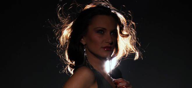 Елена от Ice Cream: Забогатял човек от музика в България не познавам