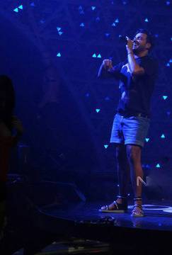 В гардероба на: Азис видяна 6465 коментари 10