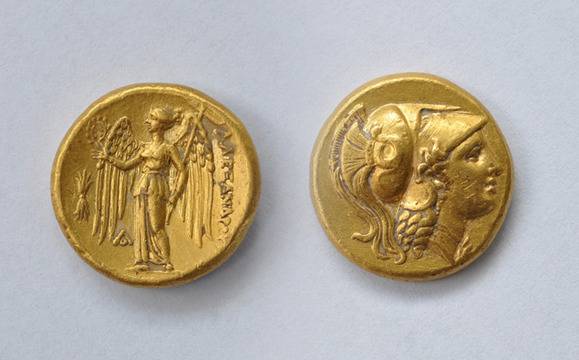 Златни монети на Филип II и Александър Велики показват в Бургас