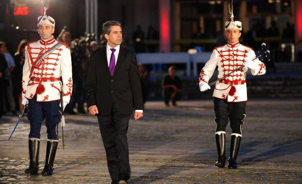 Плевнелиев на празника на Националната гвардейска част