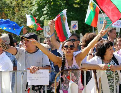 Германия и Франция с безпрецедентна обща позиция за случващото се в България