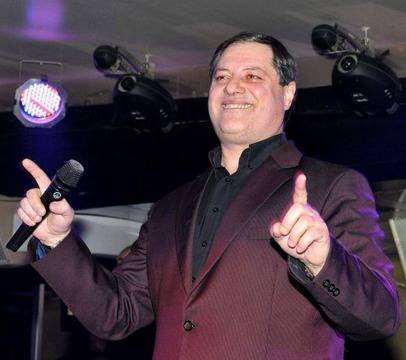 Певецът Васко Лазаров: Адвокатка менте ме измами с 10 000 лева