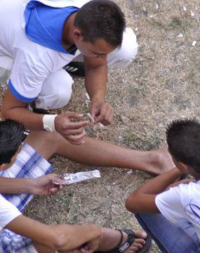 Наркотици като соли за баня, билкови тамяни и весел чай заливат пазара