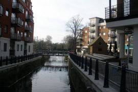 Жилищата в Обединеното кралство през юли поскъпват до нов рекорд