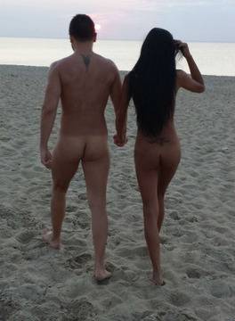 Потресаващо: Ани Хоанг и Крум голи на плажа видяна 26218 коментари 17