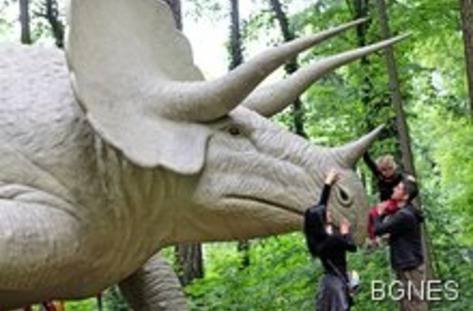 Откриха нов вид динозавър