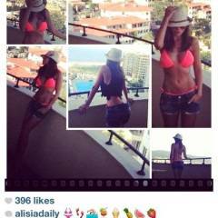 Алисия показа перфектен тен