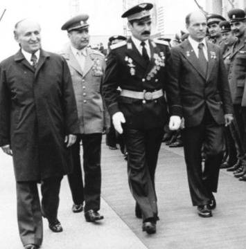 70-годишният акад. Цветан Цветков: Тодор Живков поиска да му вдигна „самолета“