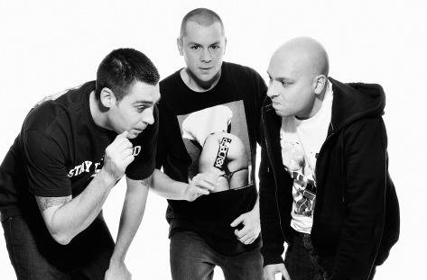 Готини мацки и Ъпсурт-на фекалия (ВИДЕО)