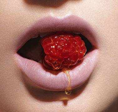 За по-пухкави устни видяна 3883 коментари 3