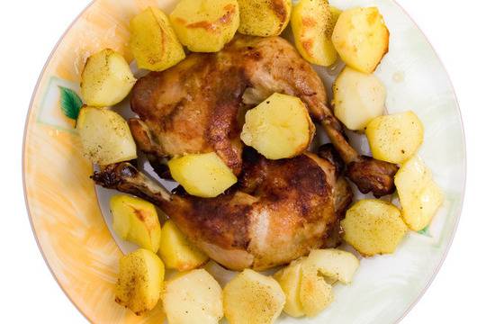 Пилешки бутчета с картофи