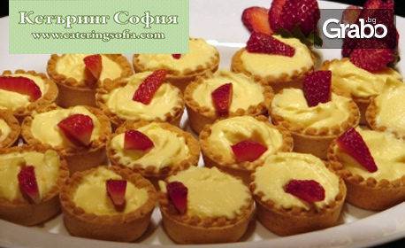 Сладки и солени изкушения! Плато с 60 хапки за всяко парти, от Кетъринг София