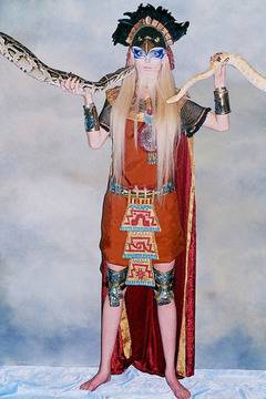 Живата кукла Барби се превърна в извънземно видяна 16420 коментари 13