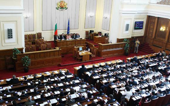 Депутатите решиха да си почиват от 5 до 31 август