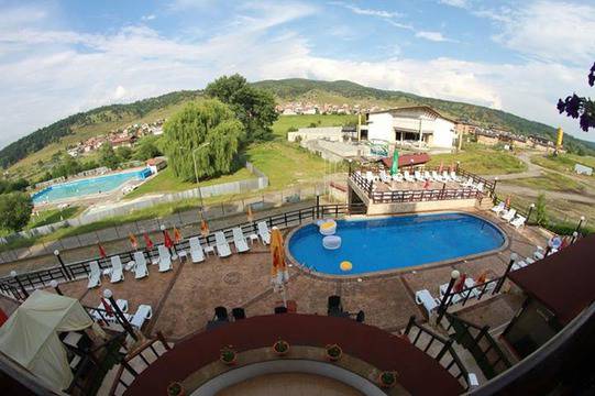 Включи се и спечели един от 5-те уикенда в хотел „Аспа Вила“