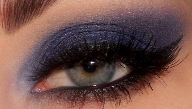 Драматичен опушен грим в синьо видяна 3153 коментари 0