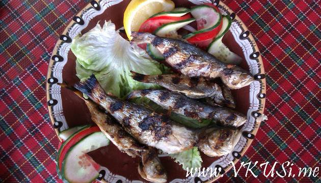 Чернокоп (лефер) на скара с лимонов сос