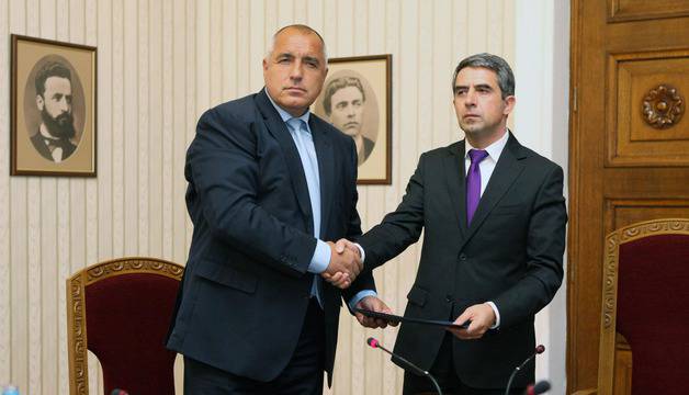 Анализатор: Бойко Борисов може да се върне на власт през май