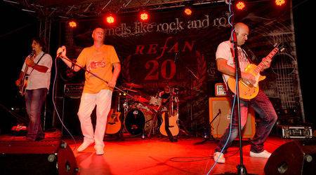 „Рефан“ подарява рокконцерт на Пловдив