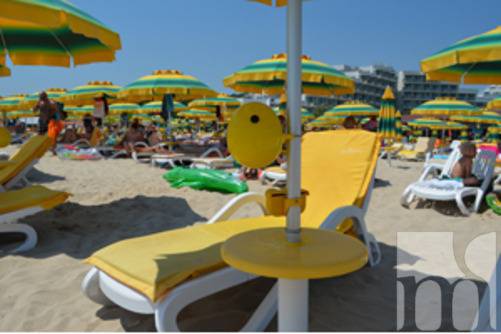 Плажните чадъри в Албена са оборудвани с мини сейфовеПлажните чадъри в Албена са оборудвани с мини сейфове