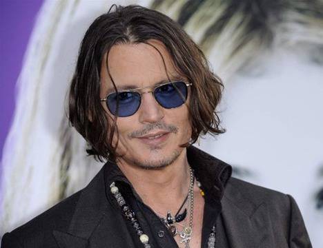 Джони Деп си търси къща във Великобритания