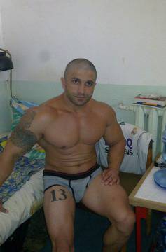 Вальо Бореца се гаври от затвора