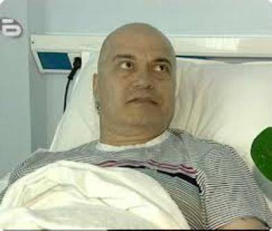 Слави Трифонов си пробил главата с пушка!